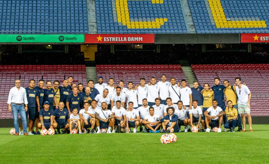 Pumas squad at Camp Nou