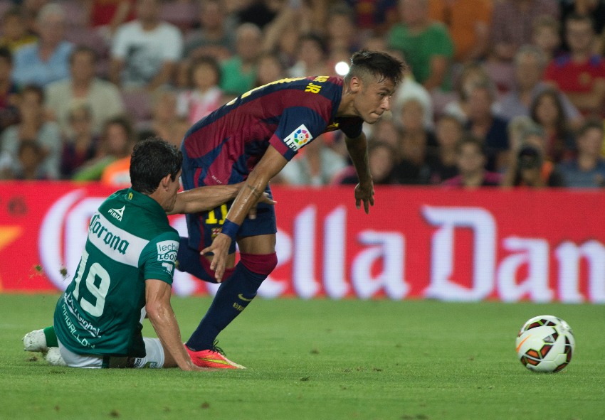 Neymar Jr en el juego vs León