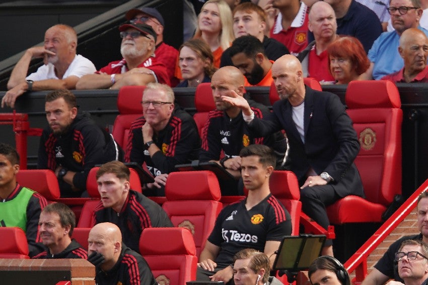 Erik ten Hag durante la derrota del United