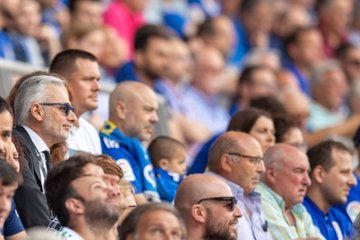 Jesús Martínez presente en las gradas del Tartiere