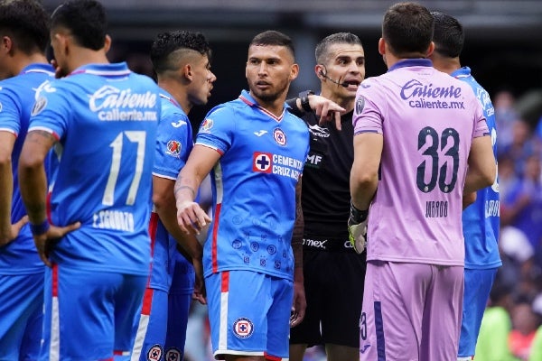 El pasado duelo de Cruz Azul generó molestias