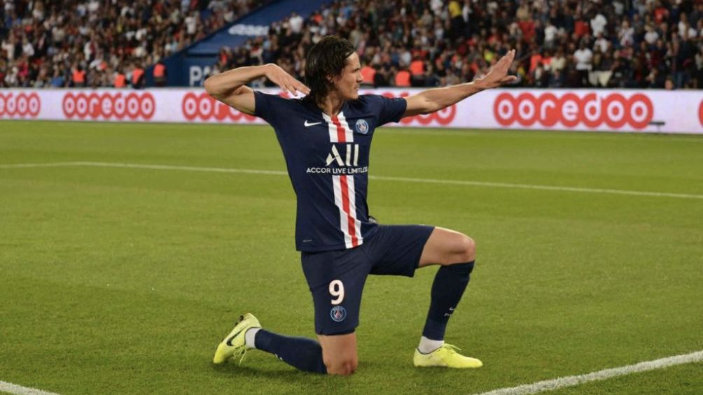 Cavani con el PSG