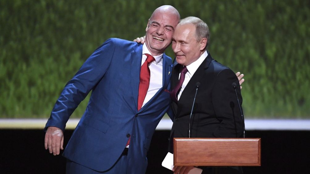 Gianni Infantino y Vladimir Putin previo a Rusia 2018