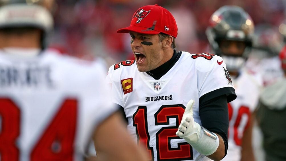 AP Brady se mostró molesto por la sanción a su compañero