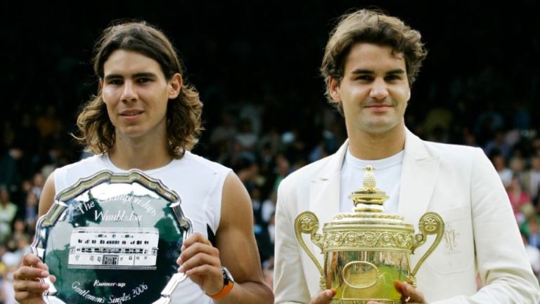 Roger Federer y Rafael Nadal tras un Campeonato de Wimbledon