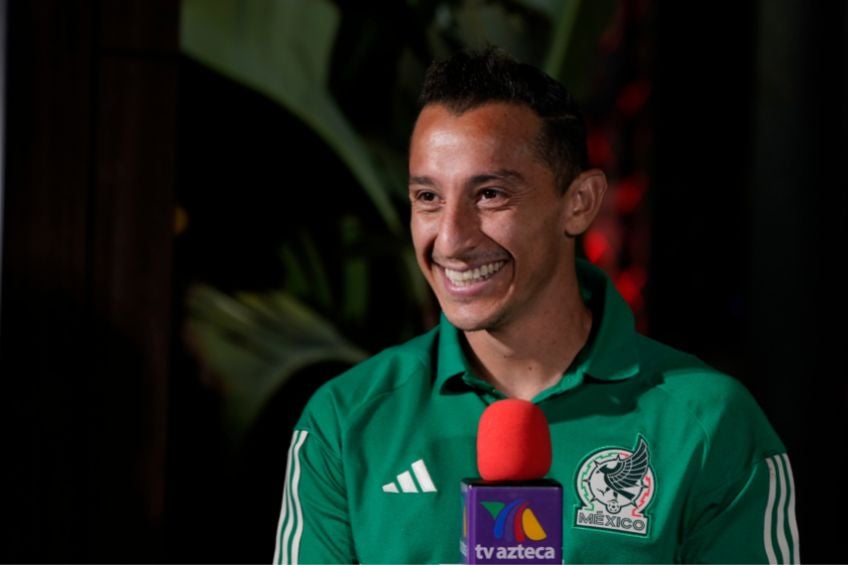 Andrés Guardado durante una entrevista