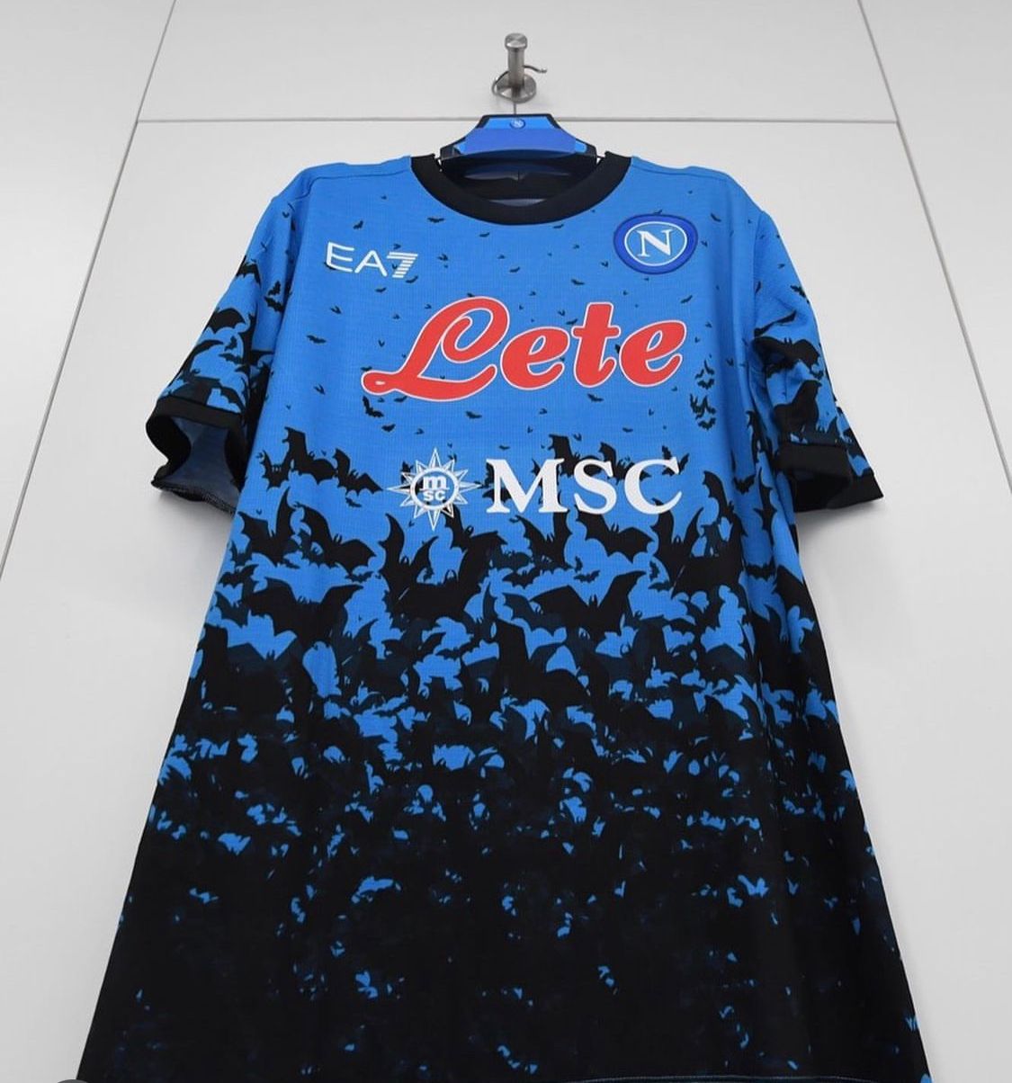 Nueva playera del Napoli