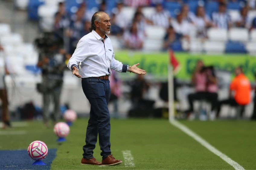 Raúl Gutiérrez previo a un partido de Cruz Azul