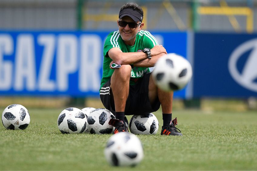 Juan Carlos Osorio entrenando a la Selección Mexicana