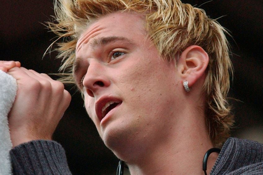 Aaron Carter durante un concierto