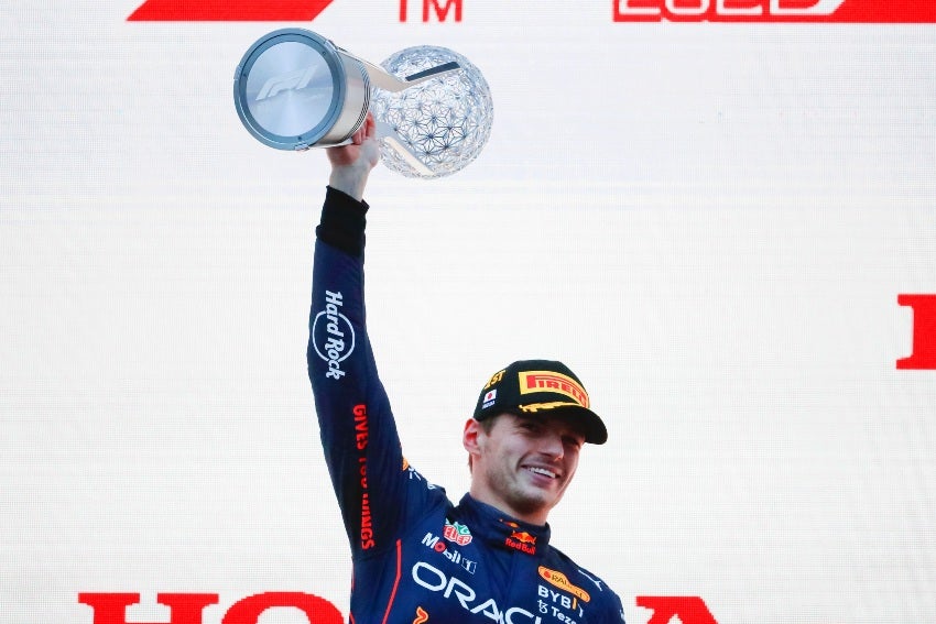 MEXSPORT Verstappen en un GP de la F1