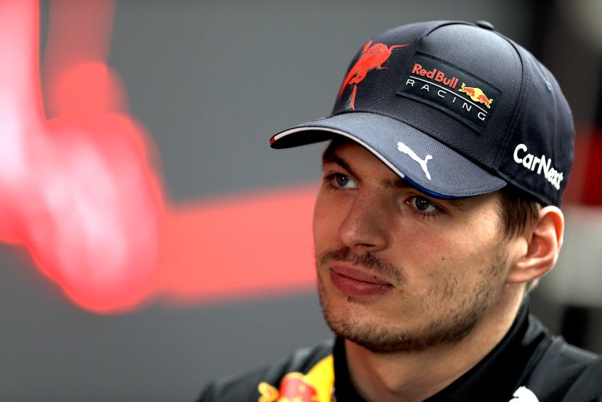 AP Verstappen en un GP de la F1
