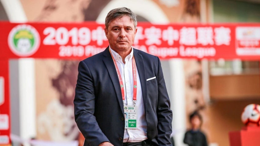 AP Dragan Stojkovic, DT de Serbia