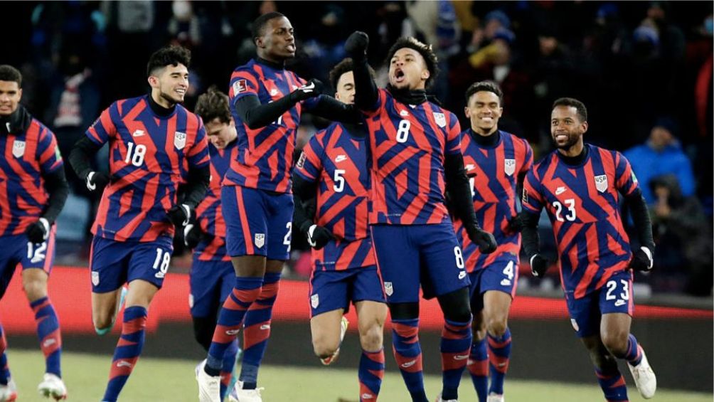 AP La Selección norteamericana festejando una victoria