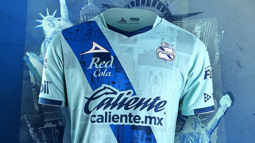 Liga MX Puebla presenta su tercer uniforme recordando a los paisanos