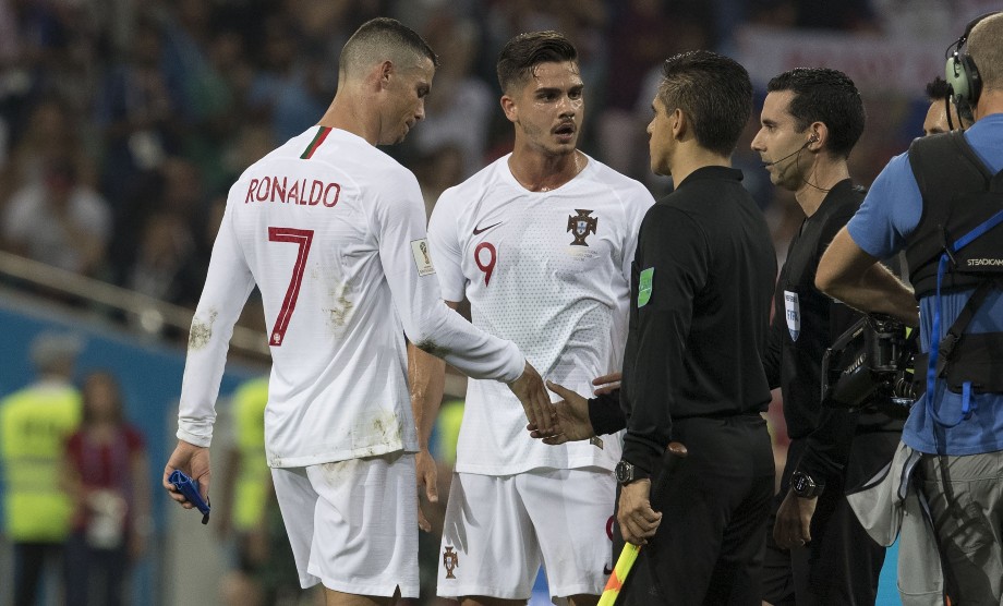 César Ramos ya sabe que es pitarle a Cristiano Ronaldo