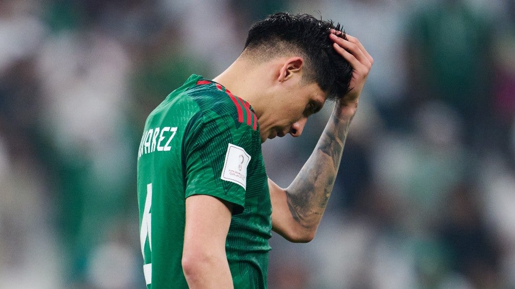 Edson Álvarez en lamento tras no calificar a los Octavos de Final
