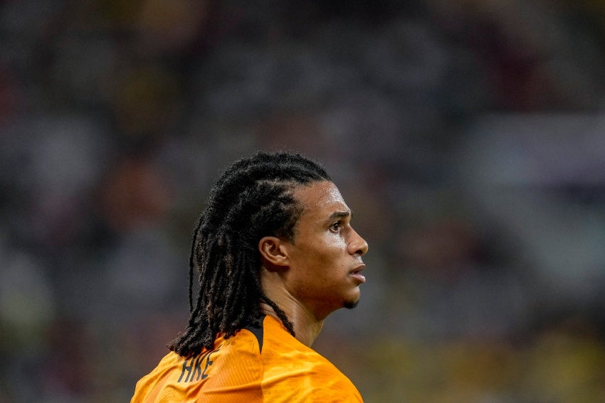 Nathan Aké en Qatar 2022 con Países Bajos