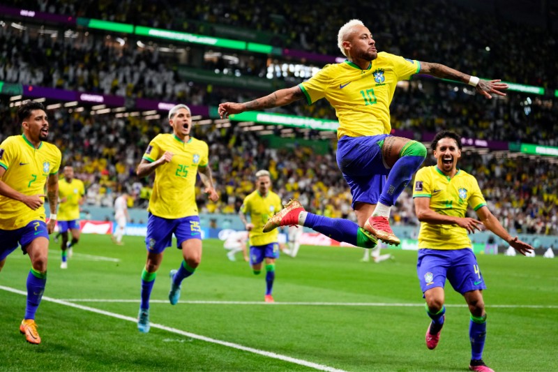 Neymar en festejo de gol
