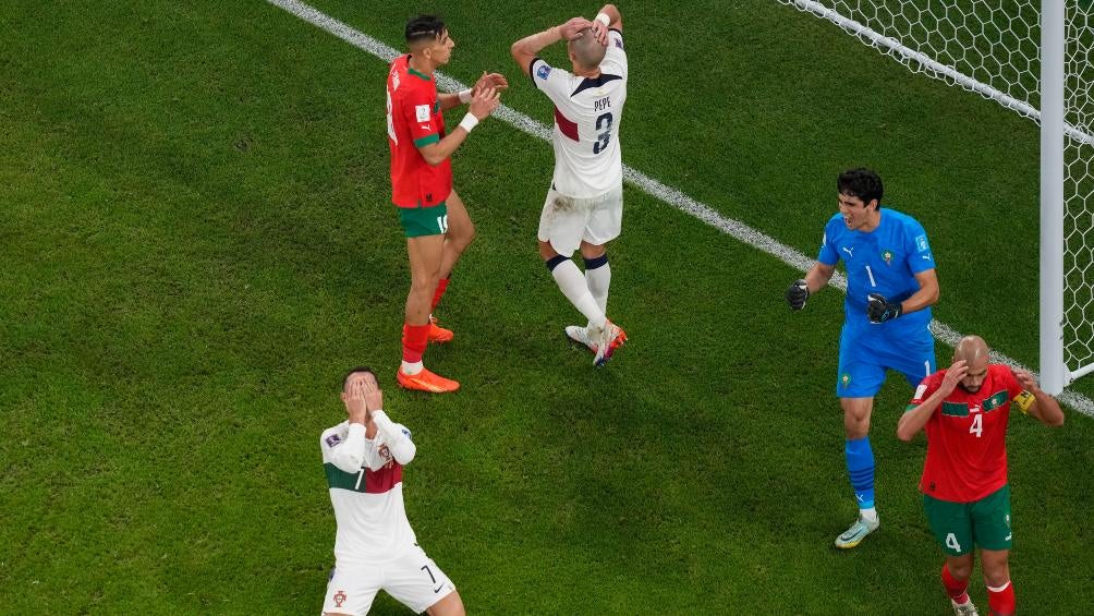 AP El portugués no dio crédito a la eliminación de su selección