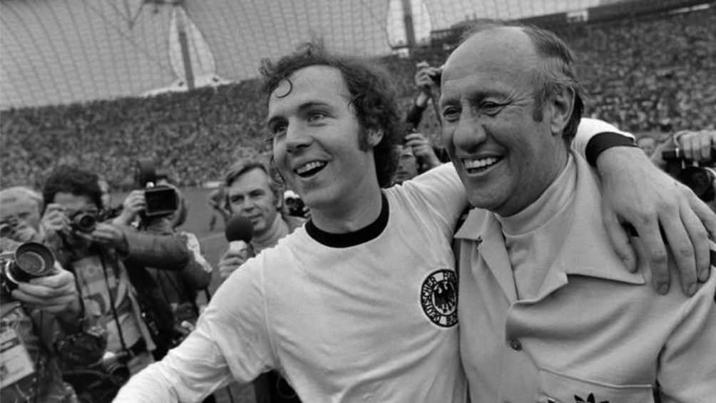 Schön junto a Beckenbauer en 1974