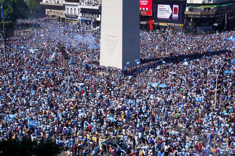 El Obelisco luce lleno