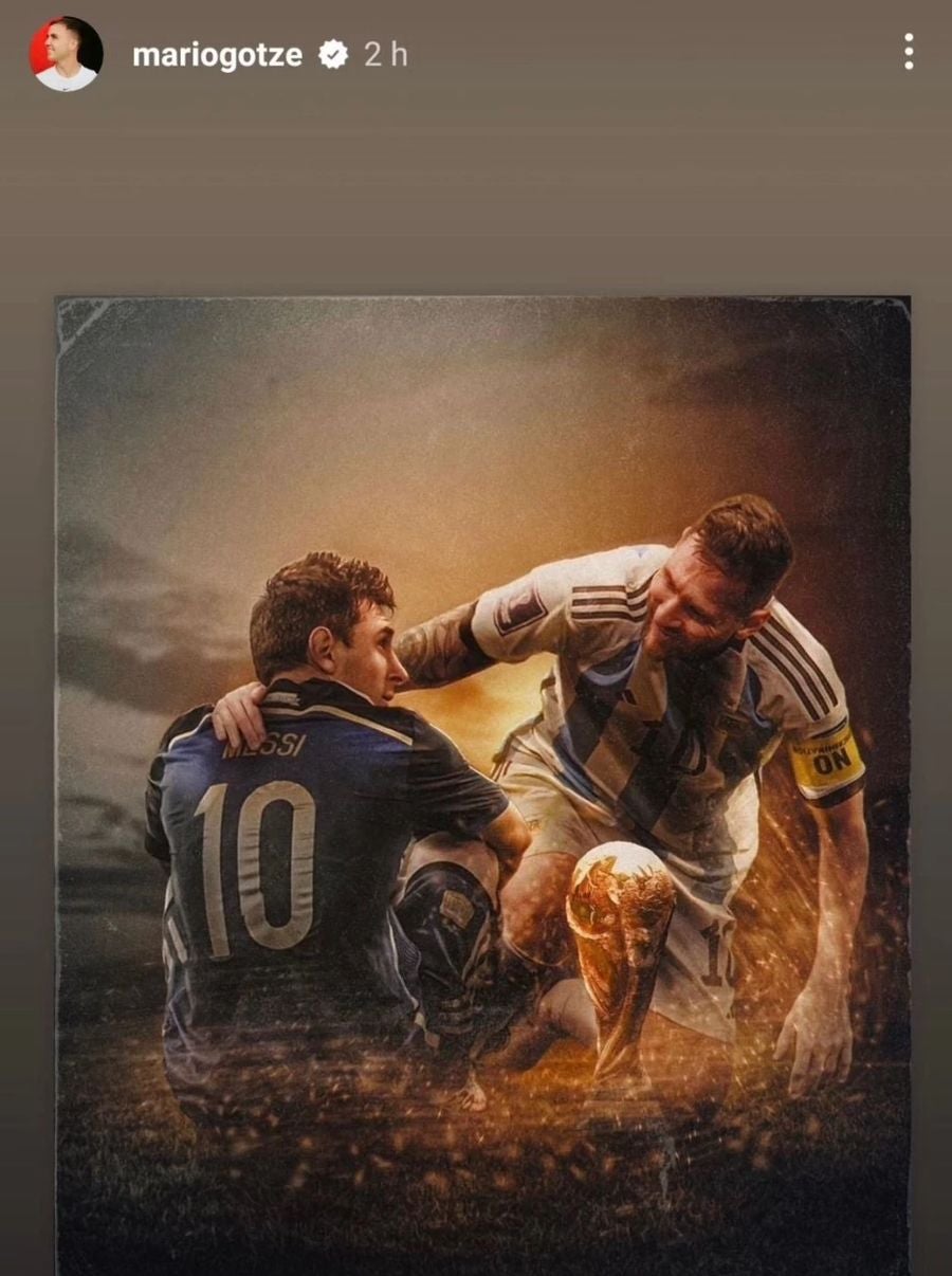 INSTAGRAM @mariogotze Montaje de Messi de 2018 consolado por Messi Campeón 2022