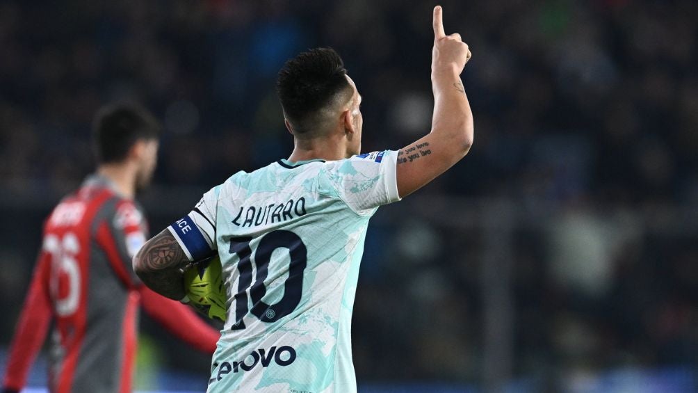 El argentino celebra un gol ante el Cremonese