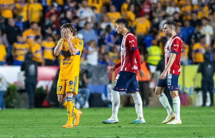 Sebastián Córdova ante Chivas en la Final