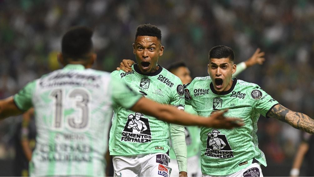 La Fiera festeja el primer tanto del juego