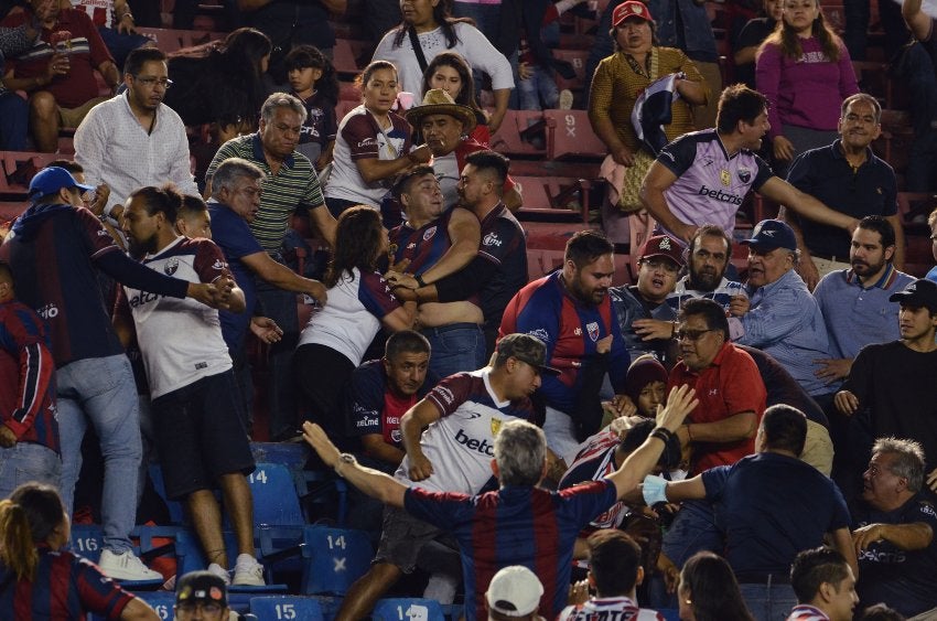 Conato de bronca en el Atlante vs Tapatío