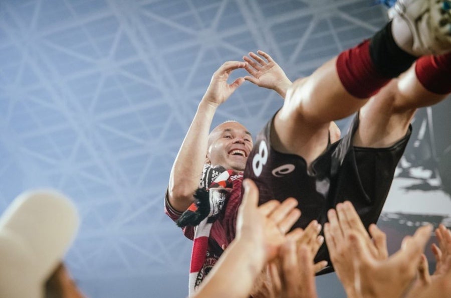 Despedida del Vissel Kobe a Andrés Iniesta