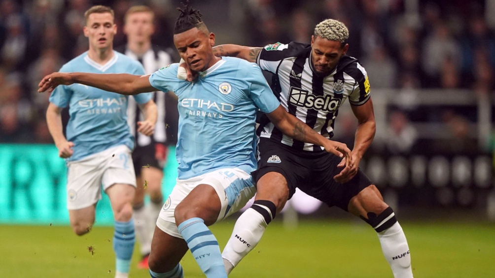 Newcastle Shocks Manchester City in Carabao Cup as Liverpool Comes Back at Anfield and Chelsea and Arsenal Advance