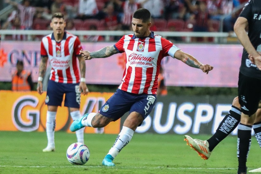 MEXSPORT Pocho Guzmán en un partido de Chivas