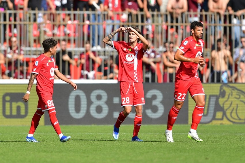 AP Monza llegó a los 12 puntos en la tabla