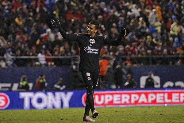 MEXSPORT Luis Malagón jugando con el América