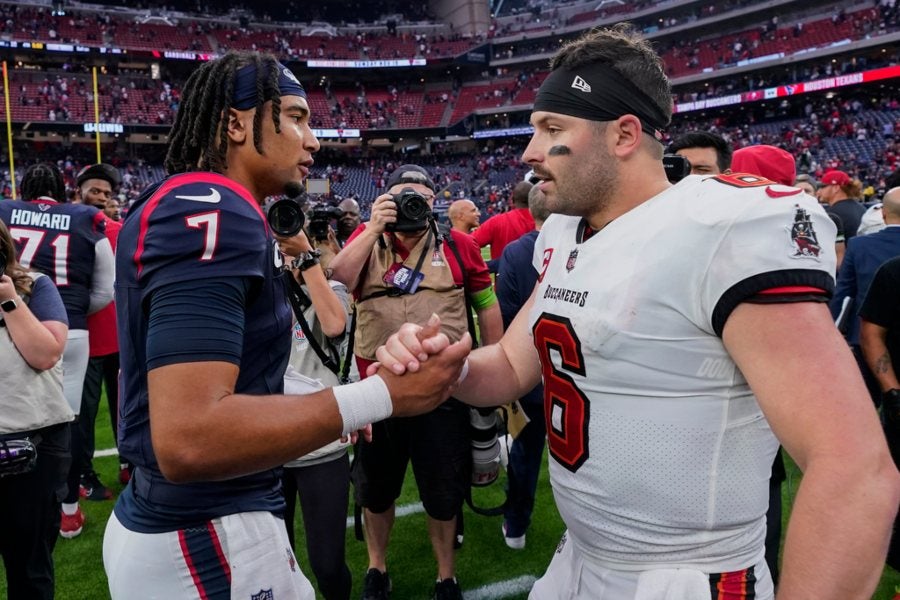 C.J. Stroud y Baker Mayfield