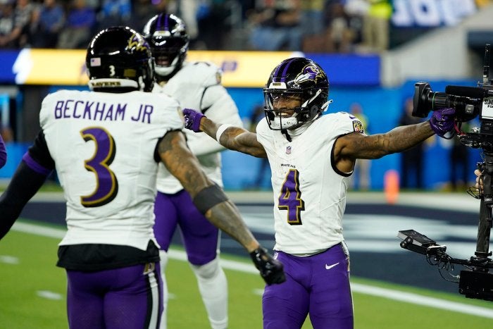 AP Ravens venció a Chargers en el SNF