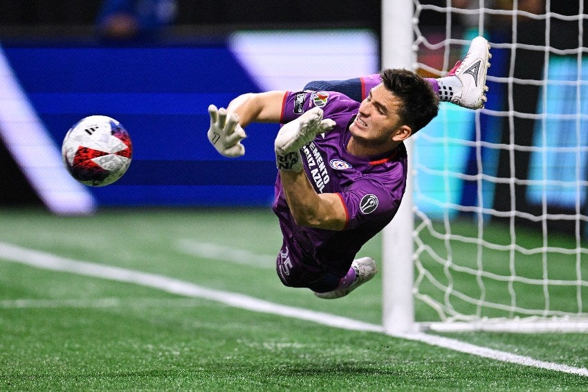 Sebastián Jurado en un partido de Cruz Azul