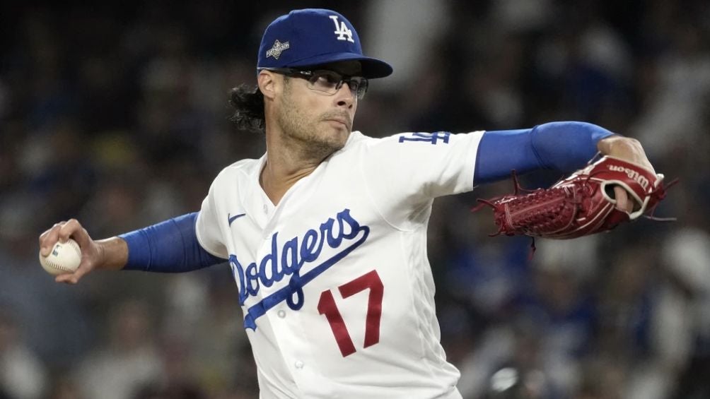 Joe Kelly cambia de número tras la llegada de Ohtani a los Dodgers