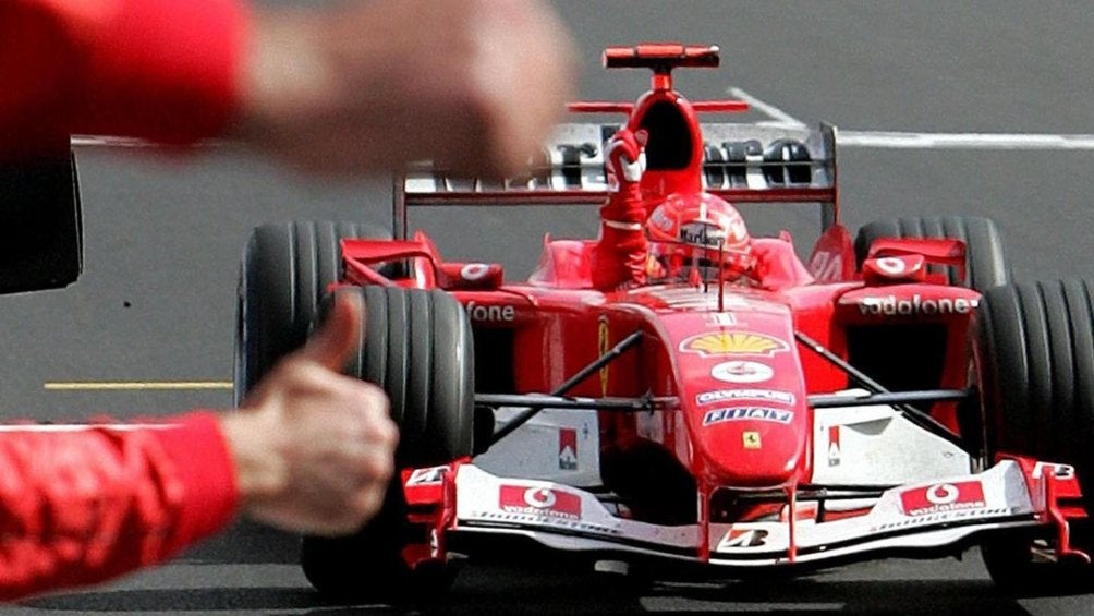Schumacher tiene el récord 100% de podios en una temporada, año 2002