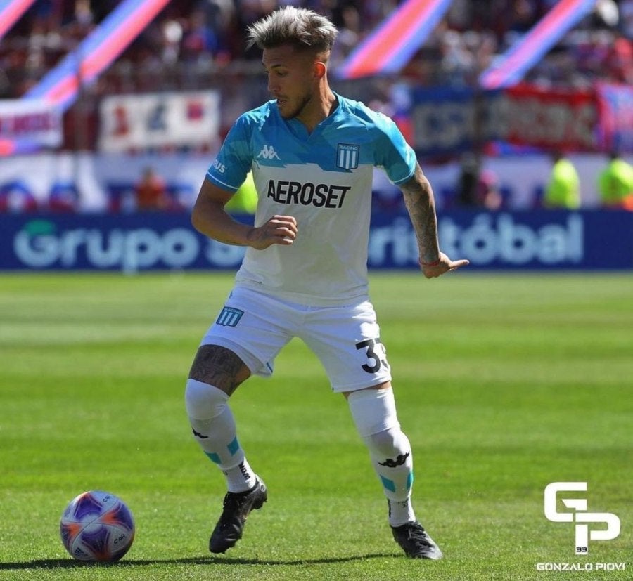 INSTAGRAM: @gonzalopiovi Gonzalo Piovi llega para reforzar la defensa de Cruz Azul