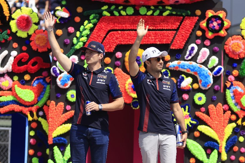 Checo Pérez y Max Verstappen en el GP de México