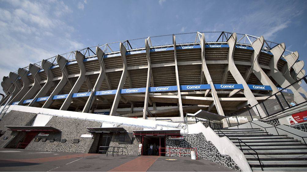 Estadio Azteca por fuera