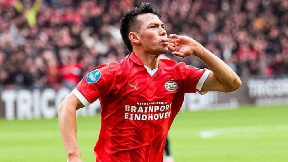 Lozano se consolida como titular en PSV
