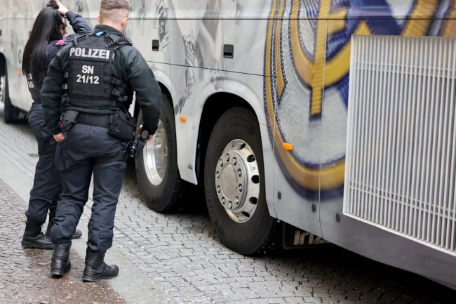Autobús del Real Madrid sufre accidente en carretera de Alemania