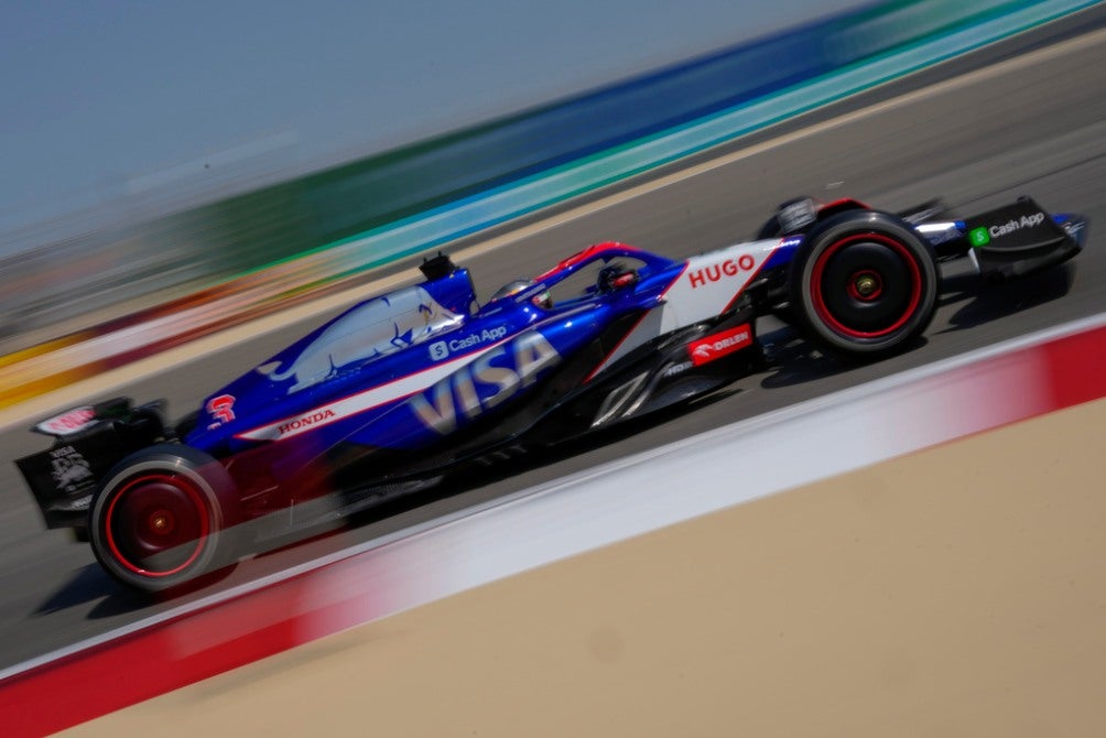 AP Ricciardo durante la pretemporada