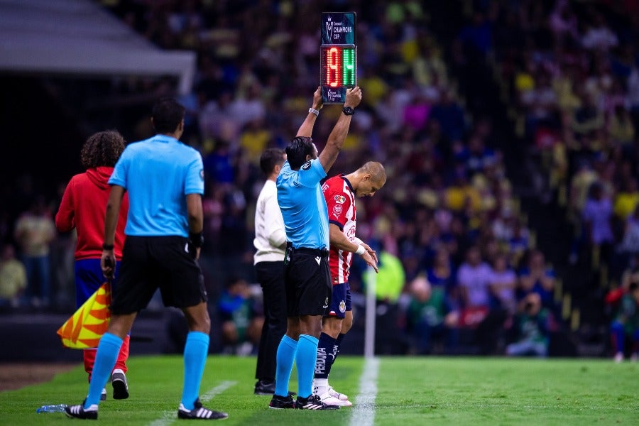 MEXSPORT 'Chicharito' entró de cambio en el 2T