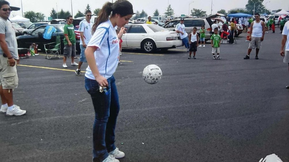 Cristina Rodlo es aficionada al Cruz Azul