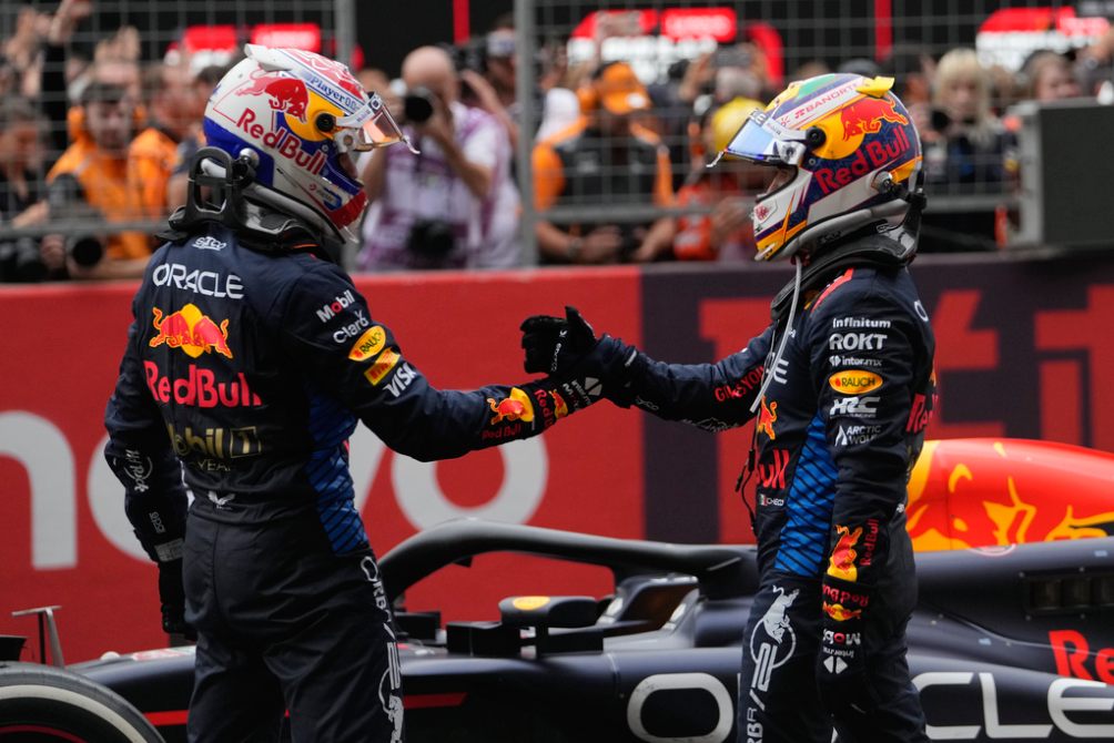 Verstappen y Checo en el Gran Premio de China